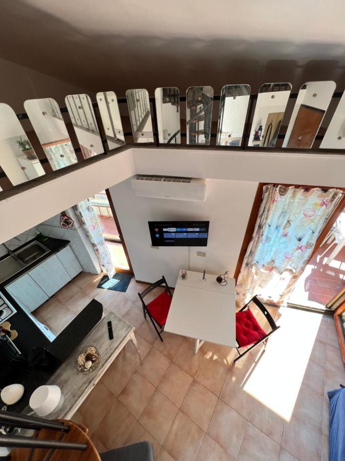 Mansardina A Pochi Passi Da Roma Apartment Morlupo Bagian luar foto