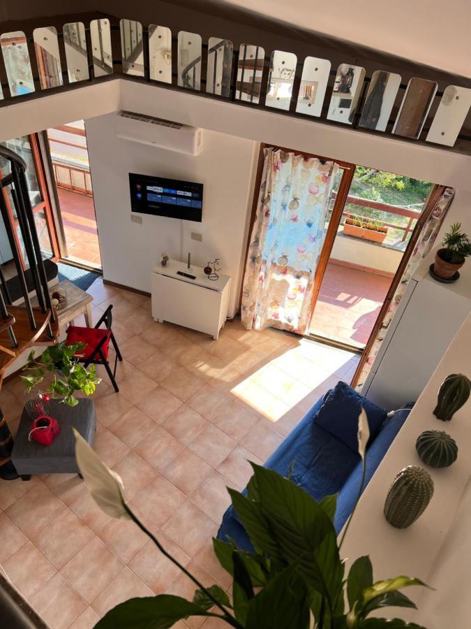 Mansardina A Pochi Passi Da Roma Apartment Morlupo Bagian luar foto